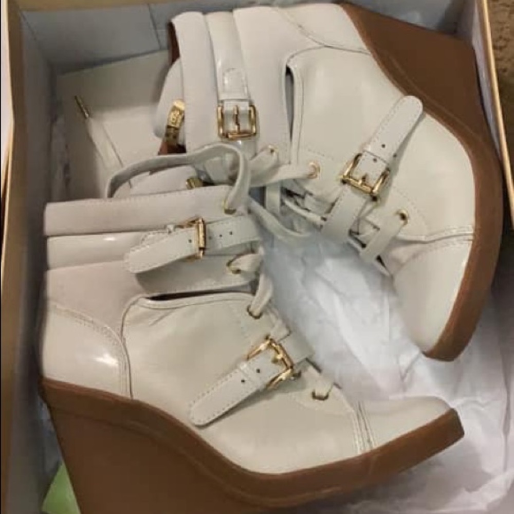 Michael kors booties